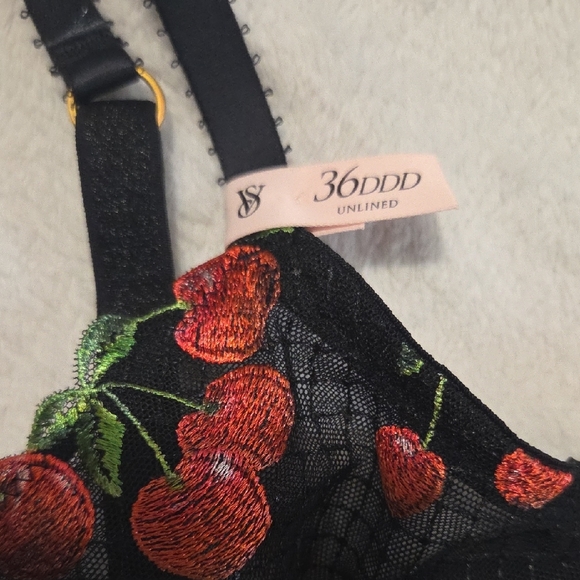 Victoria's Secret Black Bra with Red Cherry Embroidery - Picture 6 of 6